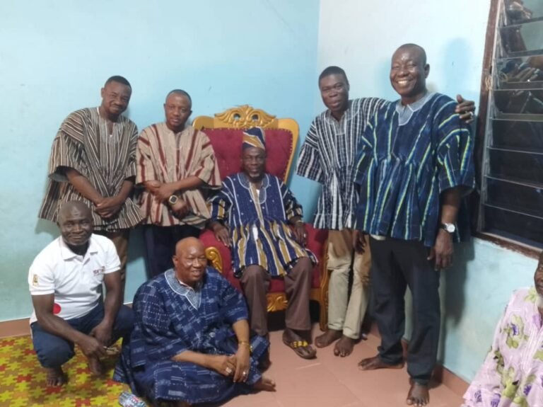 S/R Jakpa Palace: Constitutional Reform Draft Committee Seeks Yagbonwura Blessing.