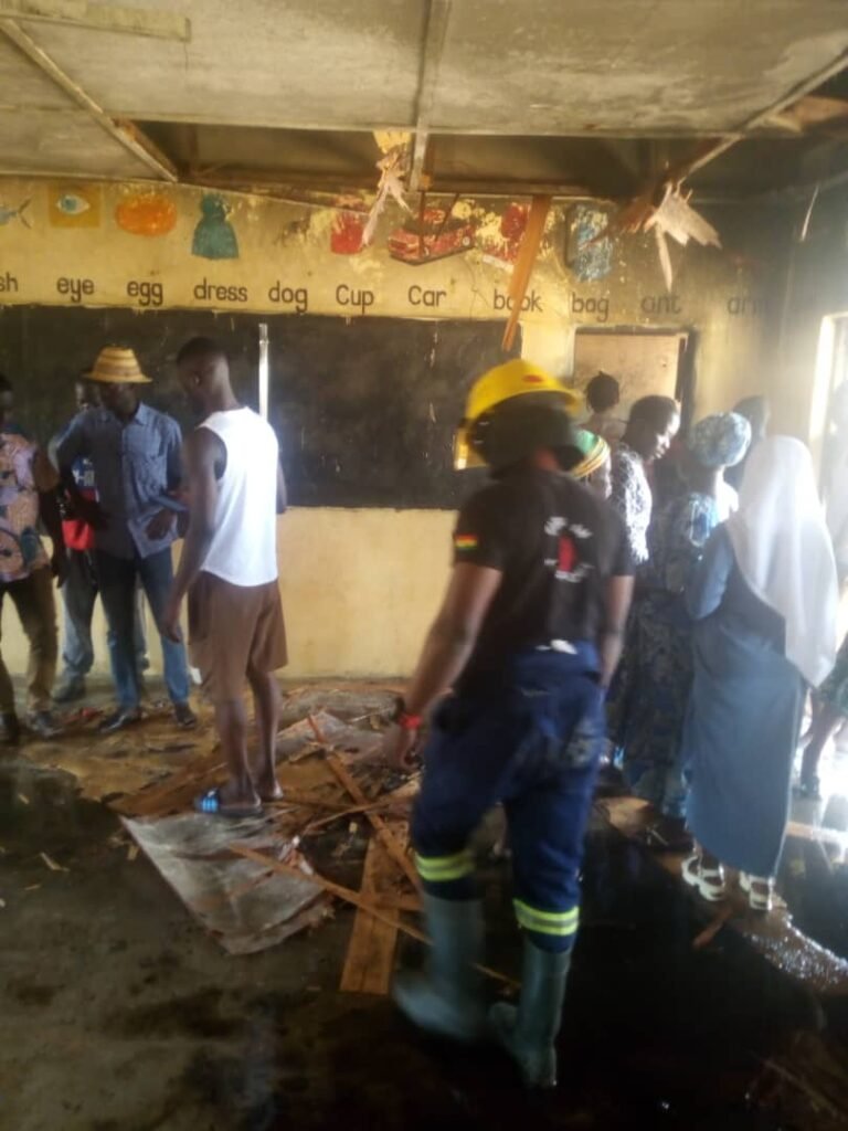 WGMA: Fire Guts Parts of Falahiyat E/A School in Damongo.